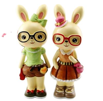 China Different Kinds of Handwork Decoration Glass Rabbit Resin for sale