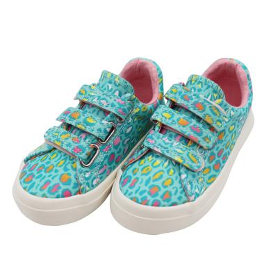 China Casual/soft wear resistance//girls fashionable wear-resistant canvas shoes non-slip hot selling design children's shoes for sale