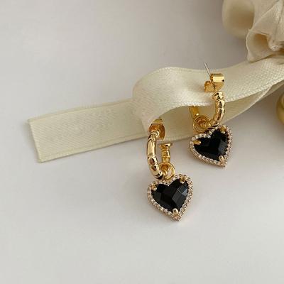 China Vintage Black Love Element Bamboo Knotted Bamboo CZ Diamond Crystal Gold Plated Woman Jewelry Stud Earrings For Party for sale