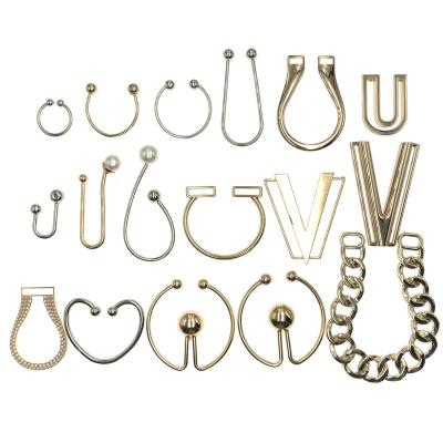 China Reusable Alloy Chest Buckle Material Chest Buckle Hardware Ornament Button Swimwear Underwear Irregular U-V Buckle for sale