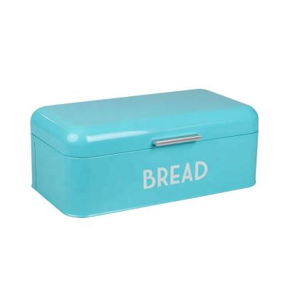 China Large Capacity Retro Sustainable Rectangle Storage Container Metal Bread Box For Kitchen for sale