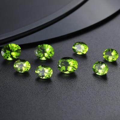 China Birefringence and Pleochroism Ready to Ship Original China Peridot Peridot Oval Loose Stone Yellowish Green Natural Peridot Gemstone Good Quality for sale