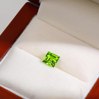 China Common Durable High Grade Gemstone Birefringence and Pleochroism CS Gems Factory Setp Cut Square Loose Gemstones Natural Peridot for sale