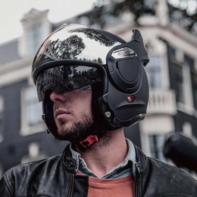 中国 2023 New Arrival Sun Shield Flip Up Open Face Moto Racing Motorcycle Helmet Mount bluetooth Flip Up ABS Motorbike Helmet B707 販売のため