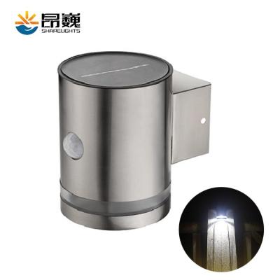 China Latest Garden 2022 Modern Solar Led Garden Wall Light Outdoor Lights for sale