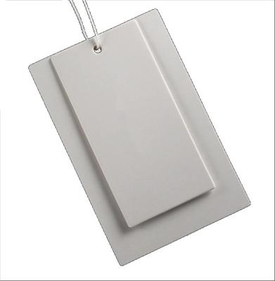 China Cheap Clear Recyled White Paper Hang Tags Custom Shape White Clothing Hang Tags Mat for sale