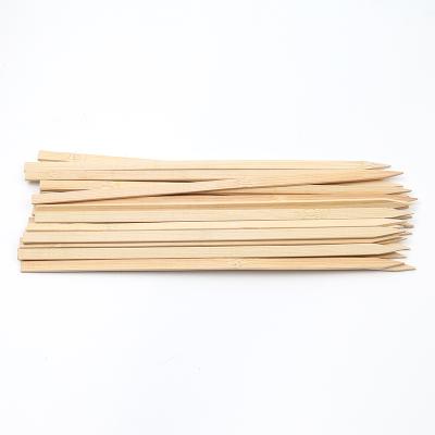 China Easily Cleaned Bamboo Skewers 12 CM100 Pieces / Bag Kebabs Grill Skewers For Outdoor BBQ for sale