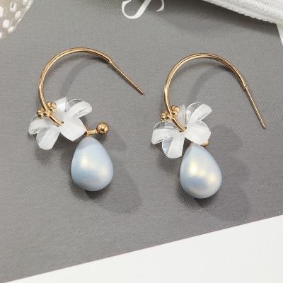 China FASHIONABLE White Flower Circle Pearl Drop Earrings Super Fairy Earrings Retro for sale