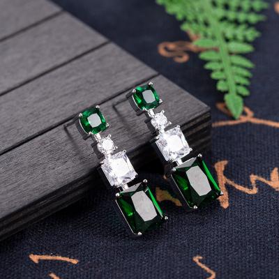 China Vintage Chalcedony Drop Earring For Women Good Emerald Garnet Orecchini Girls Green for sale