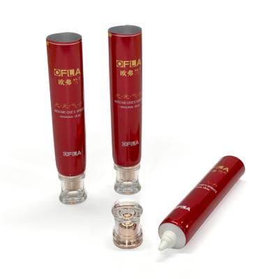 China 25g Cosmetic Squeeze Machine Red Manual Sealing Empty Packaging Can Put Bb Cream Sunscreen Face Lotion Plastic Tube for sale