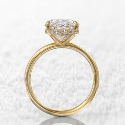 China 14k Gold Trendy Moissanite Luxury Oval Ring Engagement Rings for sale