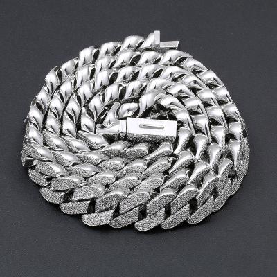 China Fashionable Customized Raw Necklace Chain Link Chain Necklace Men Women Jewelry Accessories for sale