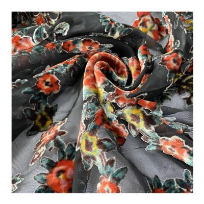 China Garment Customized Design New Product 140CM Printed Silk Velvet Fabric Use For Lady Garment for sale