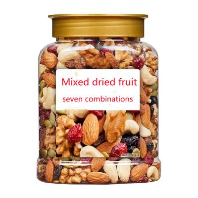 China Wholesale Dried Chinese Snacks Cashew Nuts Nuts And Dried Fruits Mix Nuts for sale