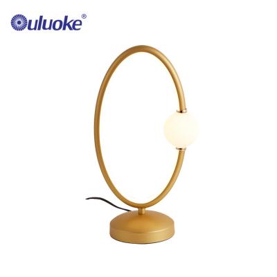 China Restaurant Unique Design Gold Bedroom Desk Lamp Aluminum Table Light Lighting for sale