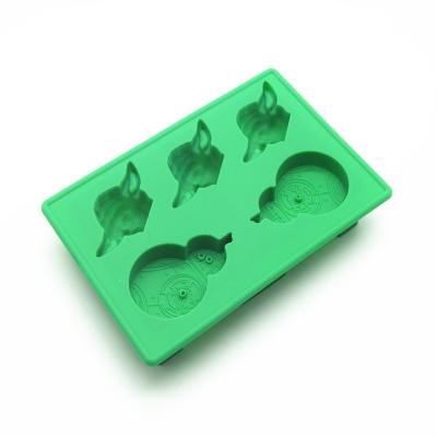 China Viable Non-Stick BB8 Yoda Silicone Chocolate Mold, Candy Jelly Mold, Ice Cube Tray for sale