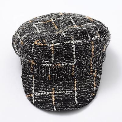 China Picture 2021 Style Autumn And Winter Beret Women New 100% Polyester Plaid Houndstooth Hat For Girls for sale