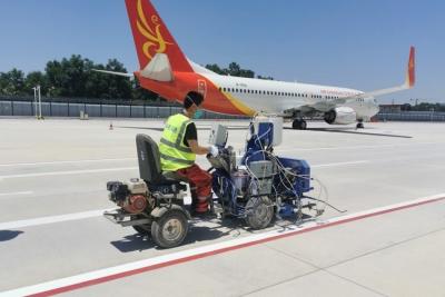 China 98:2 MMA+ BPO External Mixing In Air Spraying Pavement Line Striping Machine for Airports for sale