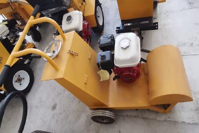 China 5.5HP gasline Road Marking Auxiliary Machine road sweeper machine 400R/min for sale