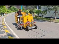 Small Passenger driving thermoplastic road line marking truck