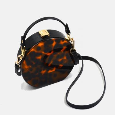 China Acylic Fashion Print Tortoiseshell Trend Lady Shoulder Cross - Body Satchel Women Tortoiseshell Bag for sale