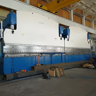 China 400T 7000mm CNC Machine Achter elkaar van de de Persrem van de Persrem 8000KN Cnc de Hydraulische Te koop