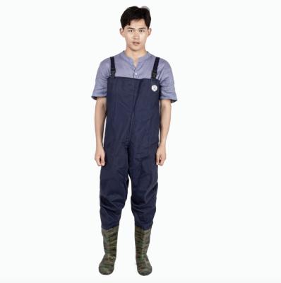 China Waterproof Windproof Good Price Thickened Breathable And Wear - Resistant Pvc Fishing Pantyhoses And Waders Pants for sale