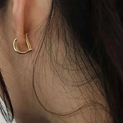 China 2021 Trendy D Huggie Earring 18K Gold Lead Free Nickel Free Simple Stud Earrings For Women Stainless Steel Earrings Wholesale for sale