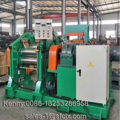 China Multifunctionele 7.5KW Drie Machine x-y-630 van de Broodjes Rubberkalender Te koop