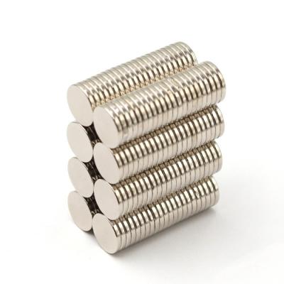 China Industrial Magnet On Stock Round Magnets Neodymium Magnet N52 for sale