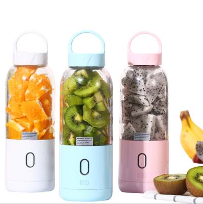 China 2021 Portable Car Safe Rechargeable Blender Juicer Bottle Mini Juicer Blender USB Cheap Juicer for sale