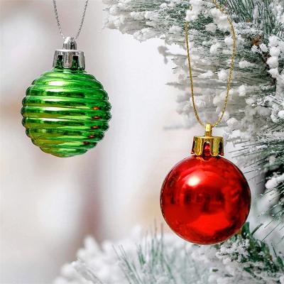 China New Plastic Christmas Ornaments Crafts Decoration Christmas Tree Multicolor Decorative Christmas Balls for sale