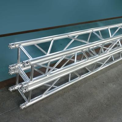 China Aluminum Alloy Truss, Stage Lighting Frame, Spindle Truss 300*300mm Whtr-36 for sale