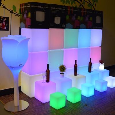 China Modern iluminadas led cube ColorfRohs in MESAs redondas led furniture led cube bar stool plastic tables illuminated LED light cube 40cm for sale