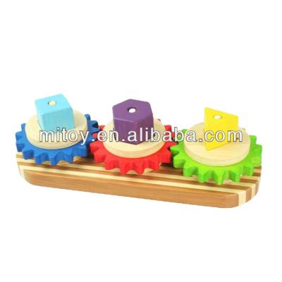 China Green toy wooden gears toy educational for kids for sale