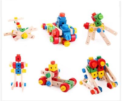 China Wooden Wooden Pretend Toy DIY Assembly Wooden Construction Toy For Children for sale