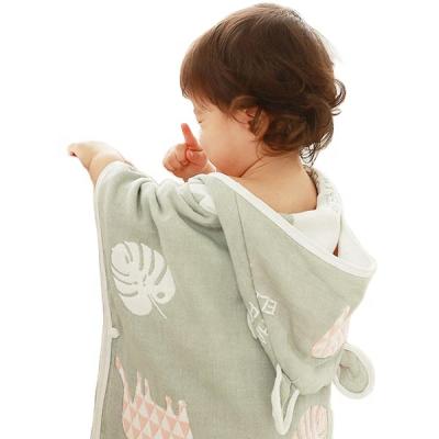 China Jacquard Hooded Kids Towel Infants Towel 100% Cotton Sustainable Organic Soft Baby Bath Poncho Towel for sale