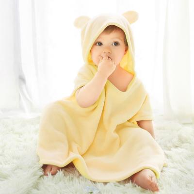 China Cute Viable Style Microfiber Bath Towel With Hood Super Soft Baby Hooded Poncho Baby Yoda Towel for sale