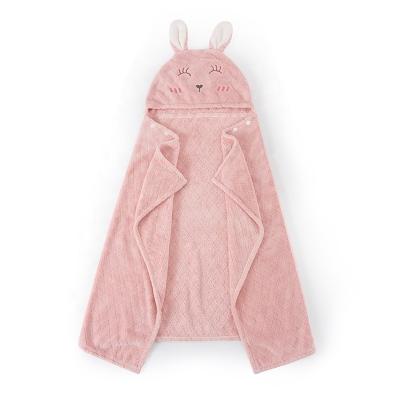 China Viable custom design pink cotton yoda hooded baby bath towel highly absorbent infant baby towel for sale