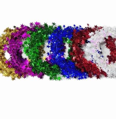 Cina Decorazione di Natale corona di fiore a stella a cinque punte stella d'oro stella di rattan filo multicolore corona in vendita