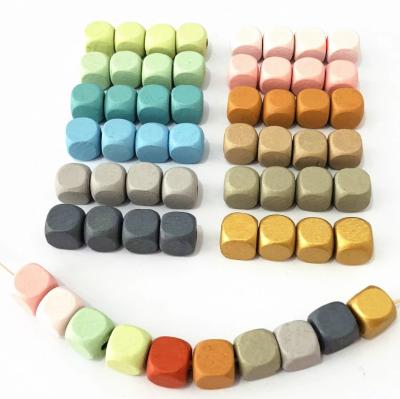 China Cube safe dyed wooden beads in place, loose wooden beads for sale