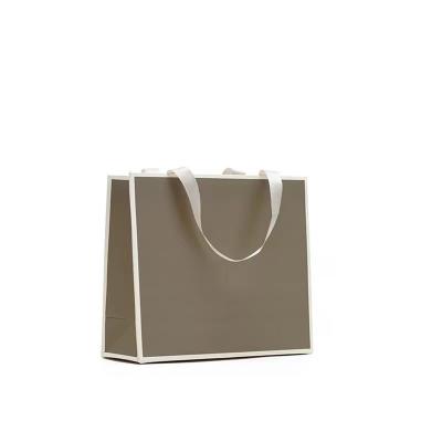 China Art Paper Recyclable Custom Logo Printed Shopping Packaging Bag With Handle for sale