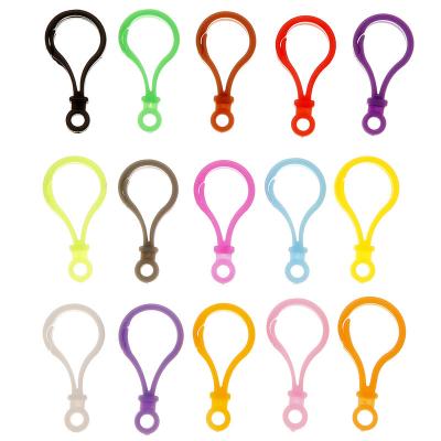 China 100pcs/bag Multicolor Plastic Doll Key Chain Lanyard Clip Clasp Kids Backpack Plastic Key Chain Hook for sale