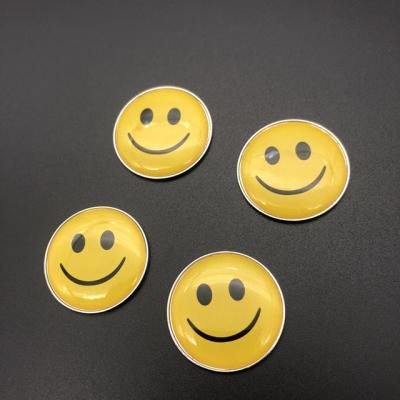 China Cute White Smile Face Yellow Blank Printing Epoxy Golf Metal Ball Golf Marker for sale