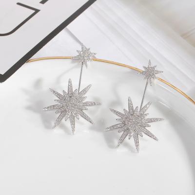 China 2021 FASHIONABLE six-treble earrings bridal net celebrity diamond star earrings temperament street photography daily props for sale