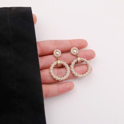 China High-end earrings 2021 new temperament all-match CLASSIC net red fashionable Korean earrings ear jewelry for sale