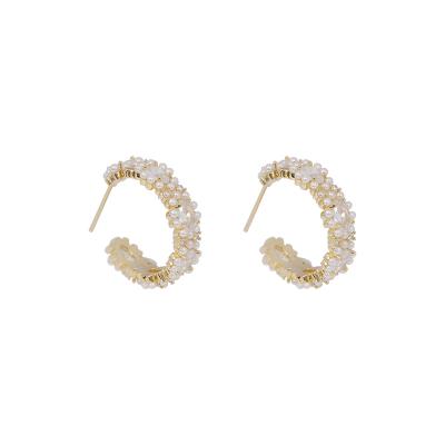 China 2021 S925 new cold wind pearl earrings temperament earrings niche design fashion Korean sense of the new advanced female c-shaped earrings for sale