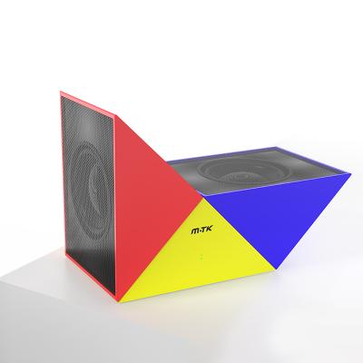 China 2021 new arrival best function phone BT desktop speaker with rotating cube design new sound effects 800mah battery woofer hi-fi speaker for sale