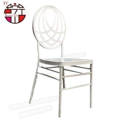 China Hot Selling Removable Cover White Gold Metal Chair for sale