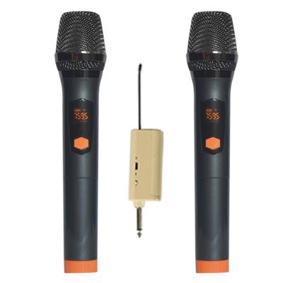 China China Popular and Practical USB Handheld Wireless Karaoke Microphone 50hz UHF Wireless Microphone for School Speech and Church for sale